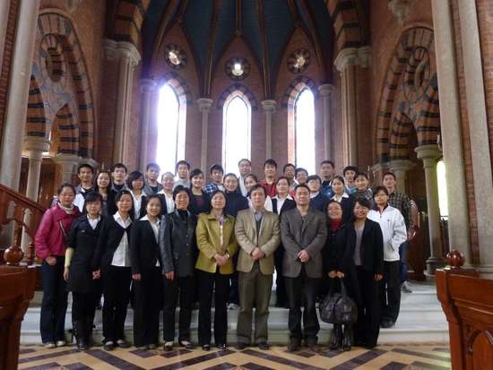 华东神学院毕业班学生访问参观基督教全国两会