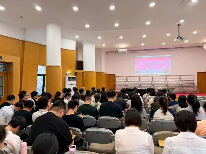 华东神学院积极开展2026年民族团结进步宣传周活动 华东神学院积极开展2026年民族团结进步宣传周活动