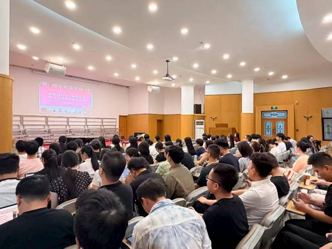 华东神学院积极开展2026年民族团结进步宣传周活动 华东神学院积极开展2026年民族团结进步宣传周活动